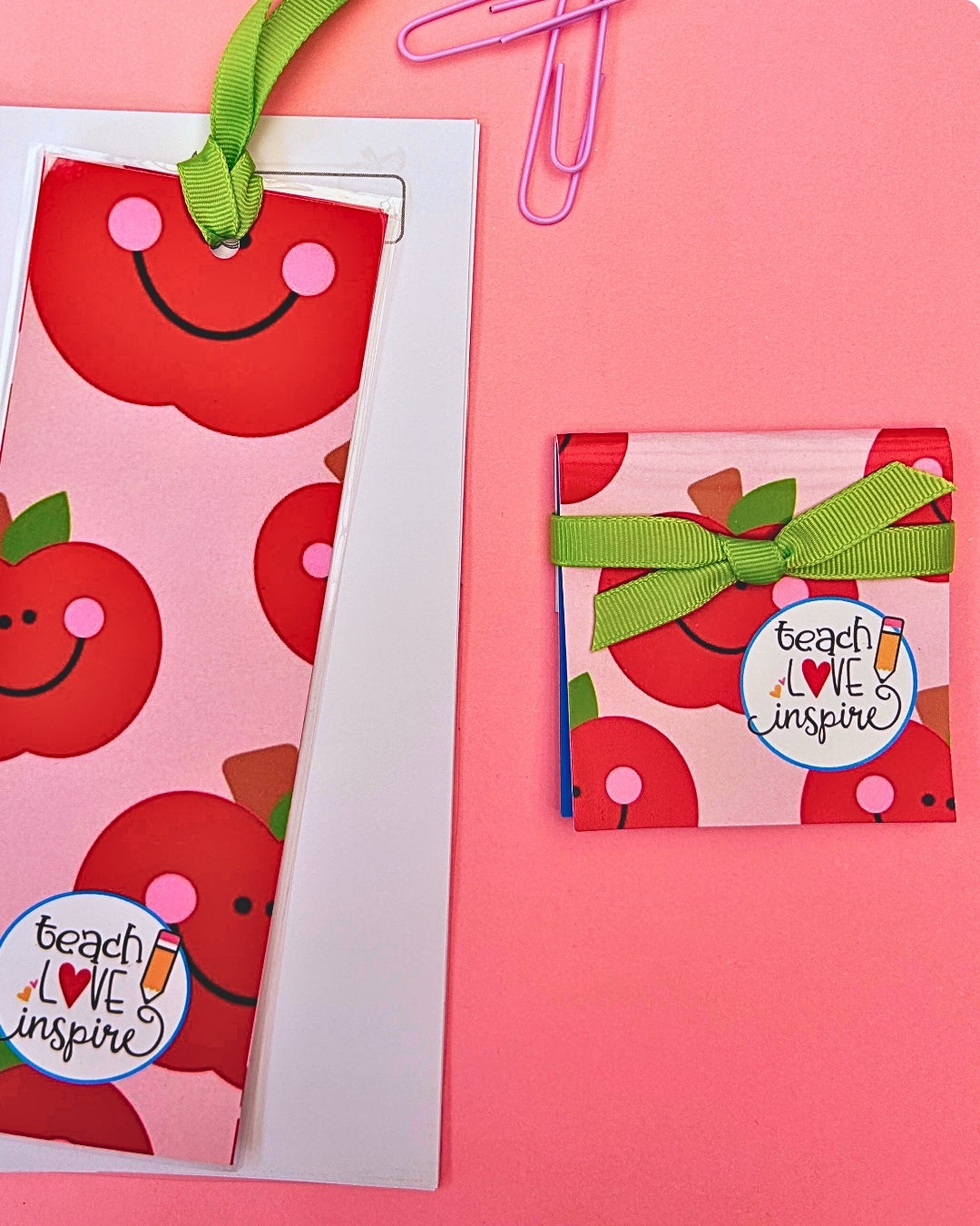 Set de Cuaderno diseño de manzanas