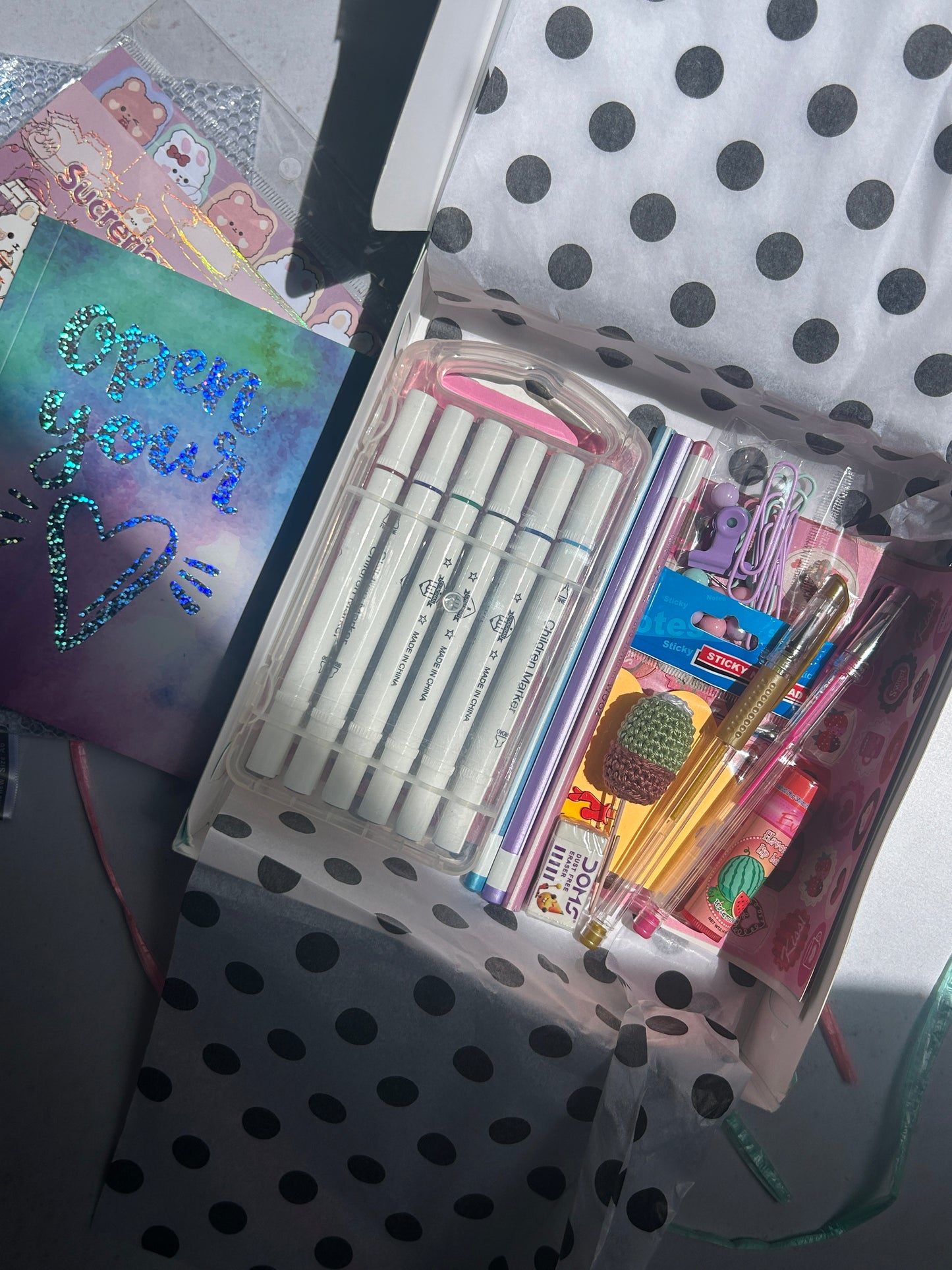 Mystery Box de Stationery